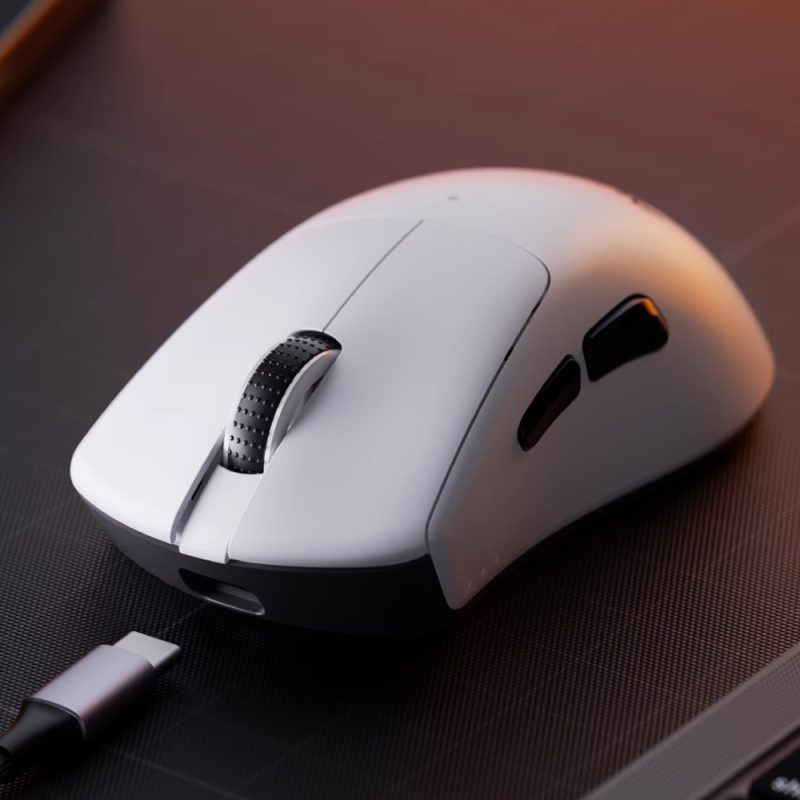 AUSDOM G04 Tri-Mode Gaming Mouse, Right-Handed Wireless Esports Office Lightweight Rechargeable